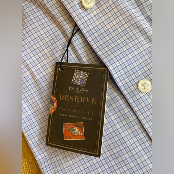 NWT Jos. A Bank Reserve Blue and White 100% Cotton Button Down SZ 16-34 - Picture 3 of 4